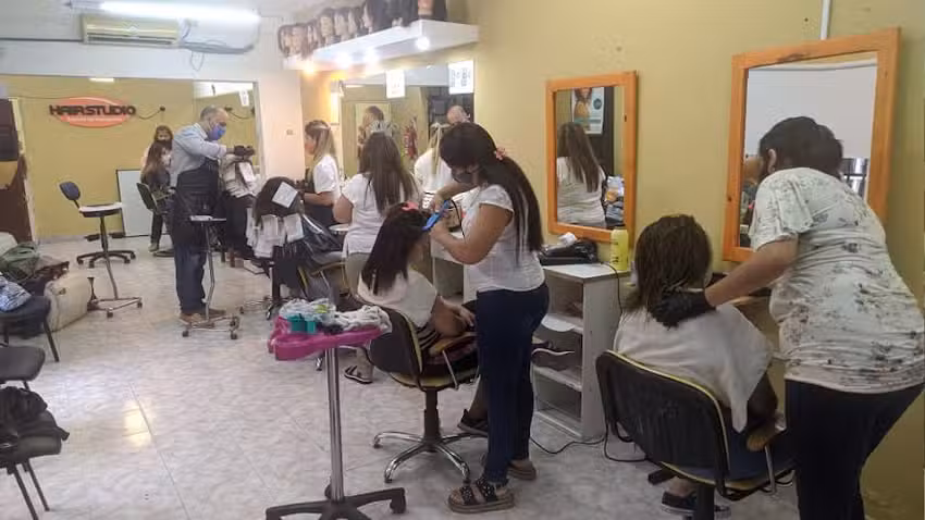 Escuela Hair Studio