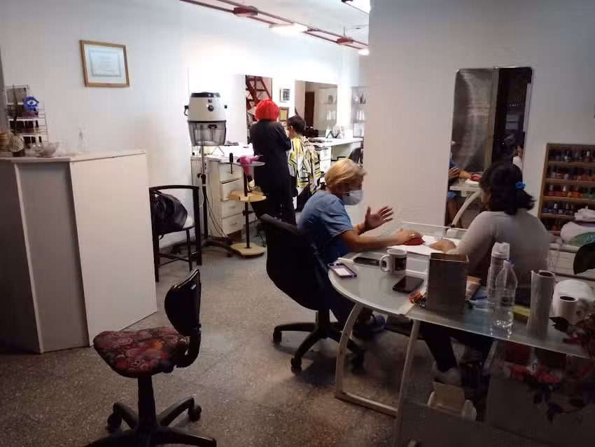 Estilista Mercedes Torrents