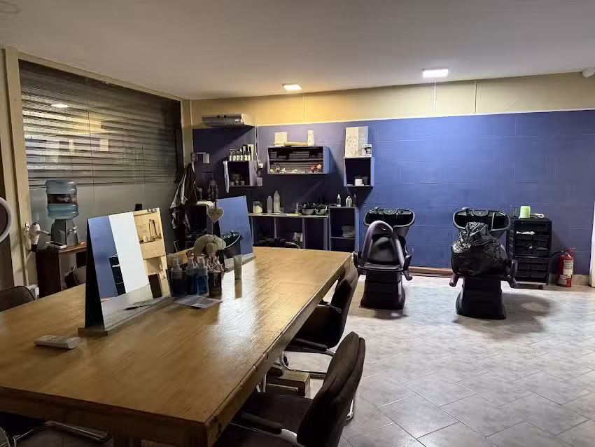 estilistas unisex barberia