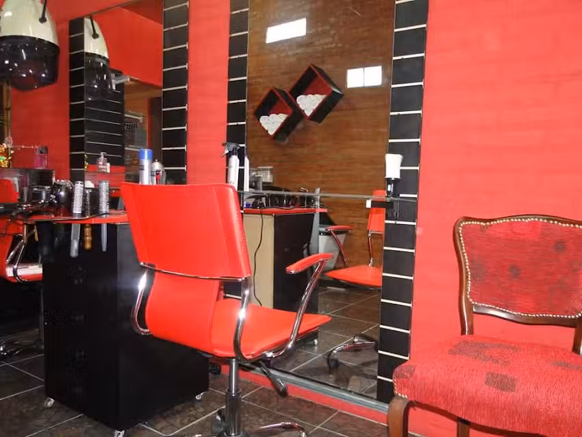 Estilo Permanente , Peluquer&iacute;a Unisex