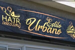 Estilo Urbano peluquer&iacute;a, barber&iacute;a y est&eacute;tica