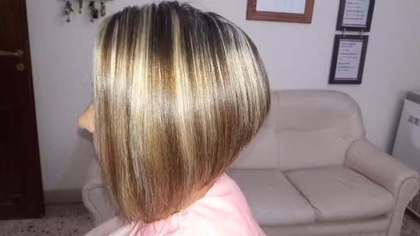 Estilo y Tendencia: Peluquer&iacute;a General