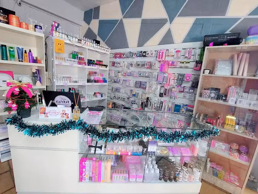 Evaa Peluqueria unisex e insumos