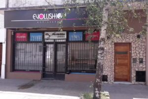 Evolushion Estilistas de caly y Cristian savariñiuk