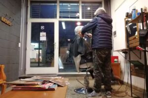 Evolution Chic Peluquer&iacute;a Inisex