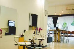 Ezequiel S&aacute;nchez coiffeur sal&oacute;n unisex- Escuela de peluqueria