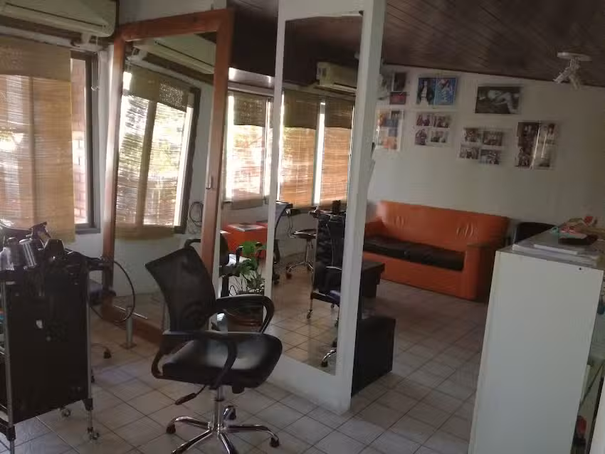 Federico German-peluqueria Unisex