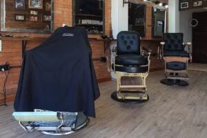 Filo Dulce &ndash; ʙᴀʀʙᴇʀɪ́ᴀ ﹠ ᴘᴇʟᴜϙᴜᴇʀɪ́ᴀ [Sucursal: B&ordm; Cerro de las Rosas]