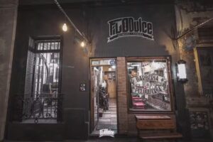 Filo Dulce &ndash; ʙᴀʀʙᴇʀɪ́ᴀ ﹠ ᴘᴇʟᴜϙᴜᴇʀɪ́ᴀ [Sucursal: B&ordm; General Paz]