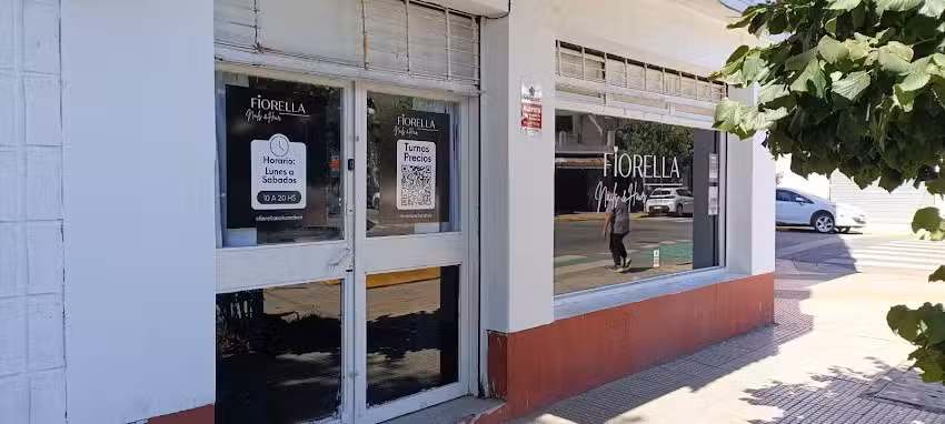 Fiorella Nails & Hair