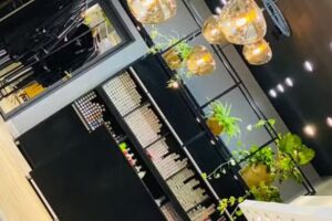 Franco Salon Exclusivo