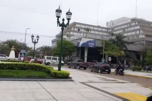 Frisse-Peluquer&iacute;a Unisex &ndash; solo para Exigentes