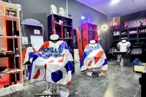 GERARD PELUQUER&Iacute;A Y BARBERIA