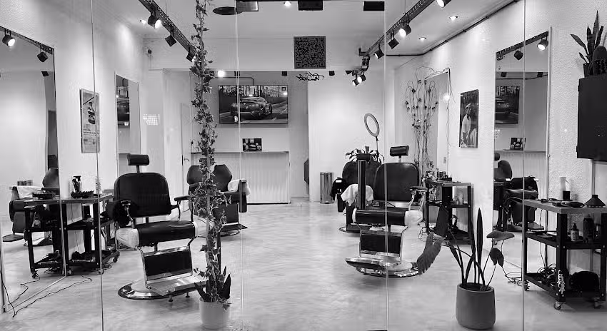 Giollo Art Studio | Barber&iacute;a