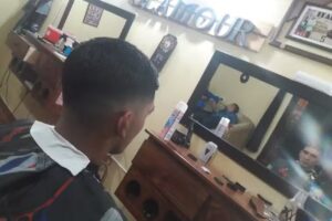 Glamour barber