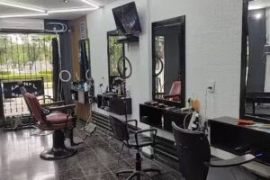 Golden Barber Shop
