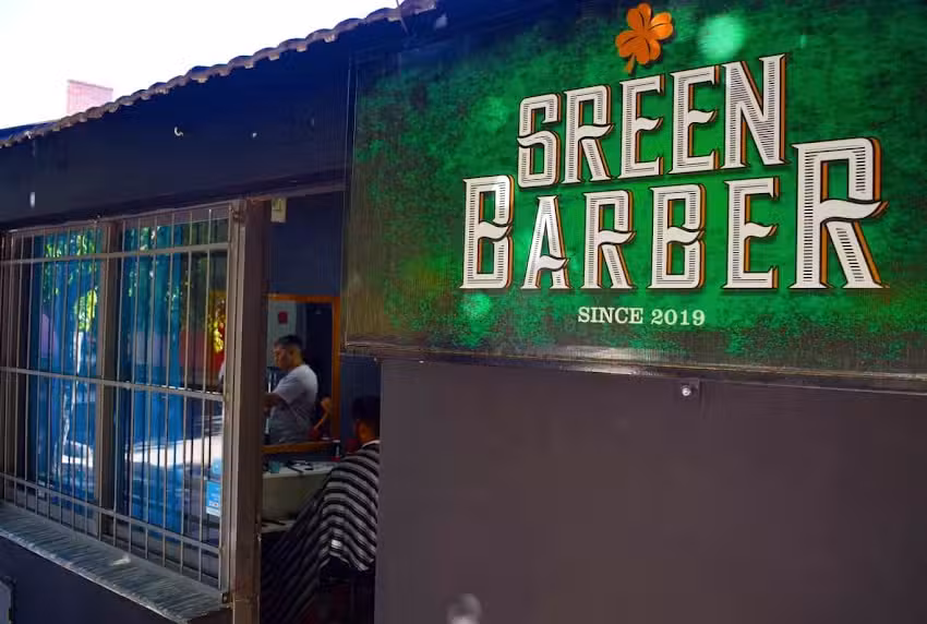 Green Barber ️