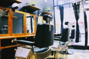 Hacha Brava Barber&iacute;a en Paran&aacute; y Av. Santa Fe