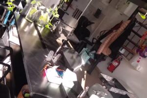 Ivana Sal&oacute;n Staff