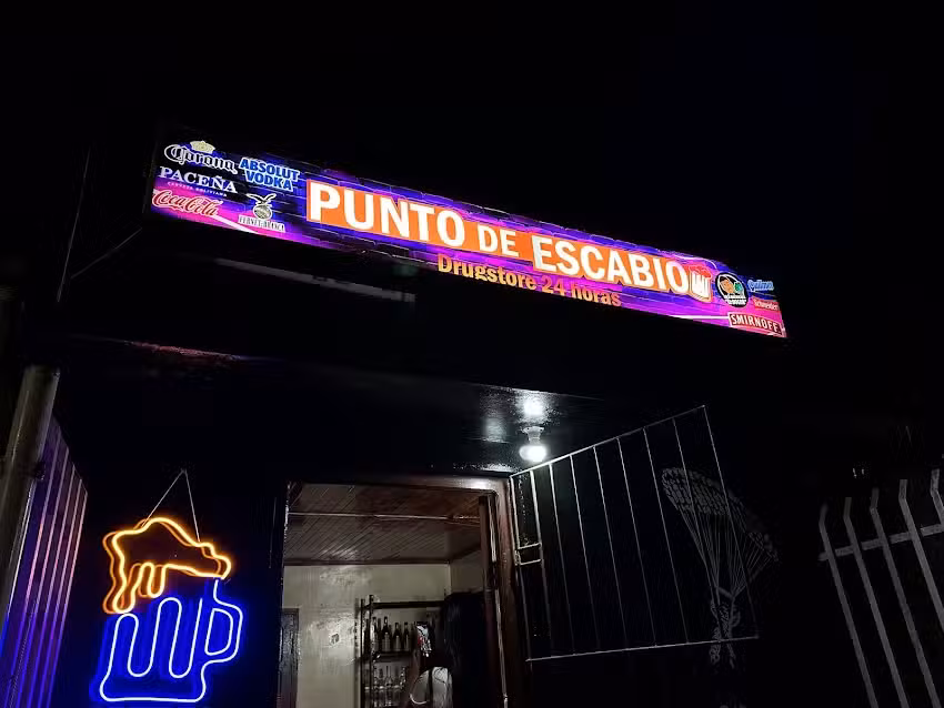 Javi kiles barber shop