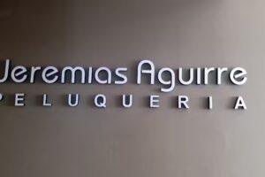 Jerem&iacute;as Aguirre peluqueria