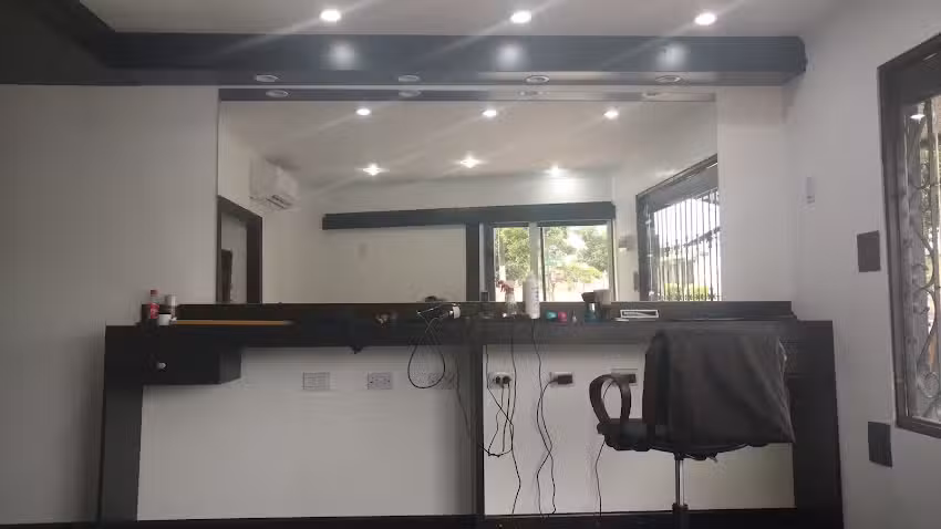 JMM Peluquer&iacute;a Barber&iacute;a