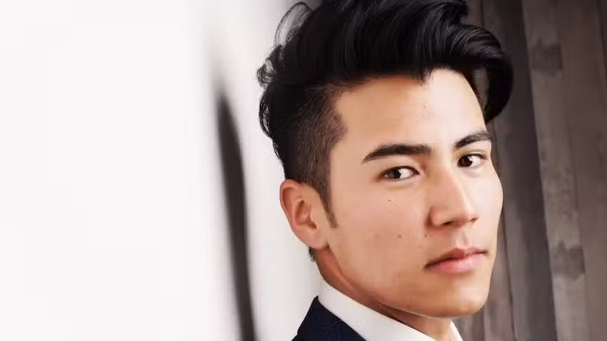 JONATAN AGUERO &ndash; SALON DE CABALLEROS