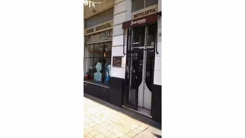 JORGE MONTA&Ntilde;A ESTILISTA