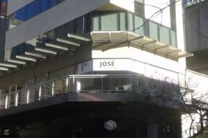 JOSE ESTILISTA UNISEX