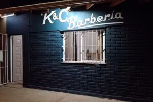 K&C Barber&iacute;a
