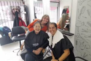 Karen Cabral salón unisex