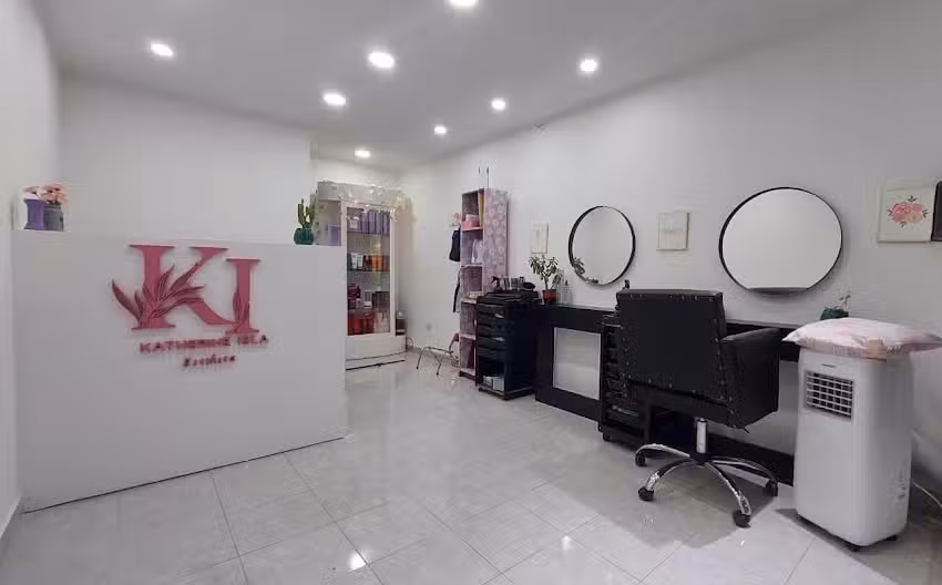 Katherine Isla Estilista