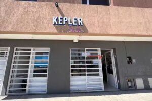 Kepler Barber