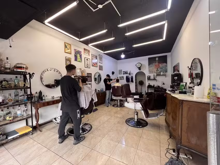 Kingsai Studio (Las Piedras)