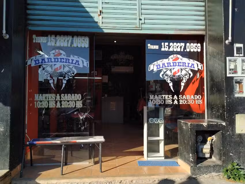 LA BARBERIA DE COLONIA