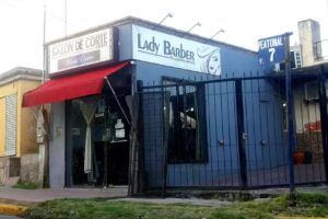 LADY BARBER Maria Rivera