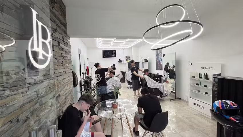 Le Barberi&eacute; Av. Fr&iacute;as