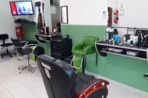 LISANDRO LOOK URBANO PELUQUERIA