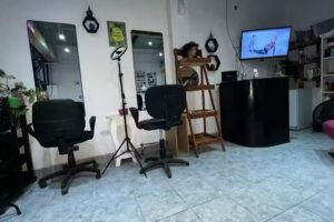 Lisos D&eacute;bbo peluquer&iacute;a