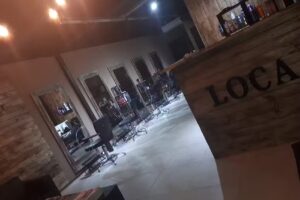 LOCA PELUQUERIA
