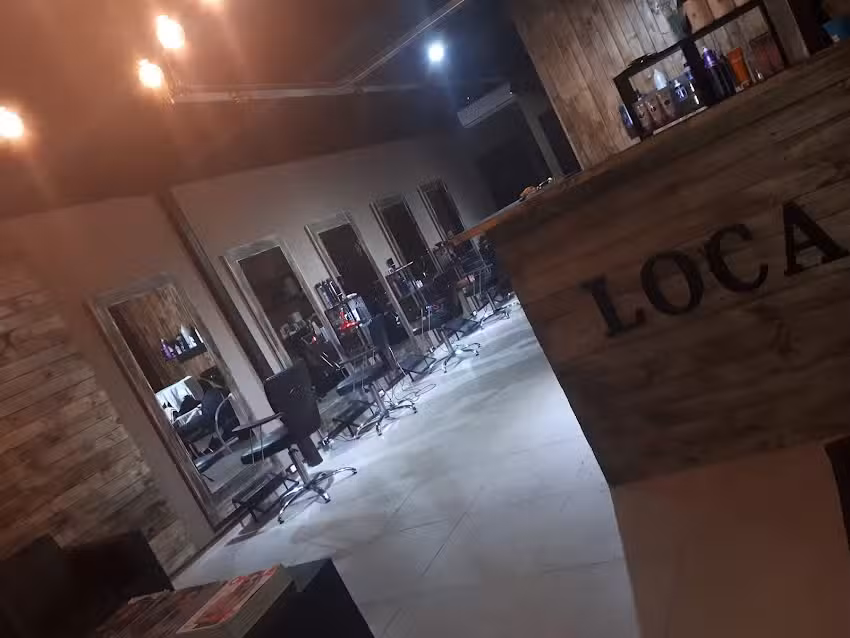 LOCA PELUQUERIA