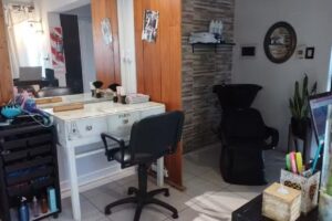 Lola Sola Hair & Beauty