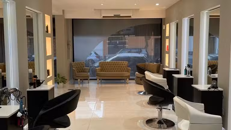 Loly Peluquer&iacute;a & Est&eacute;tica