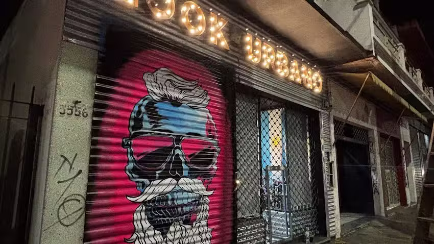 Look Urbano Peluquer&iacute;a y Barber&iacute;a