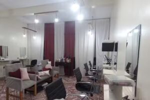 Lorens Peluqueria Boutique (Campana) 2804