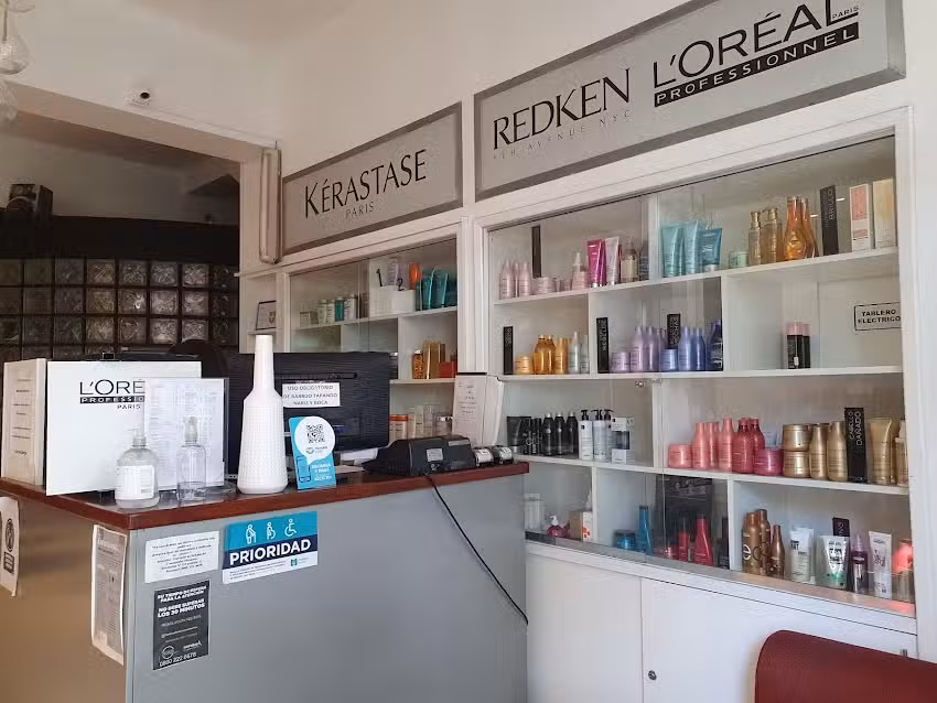 Luis Cisterna Peluquer&iacute;a