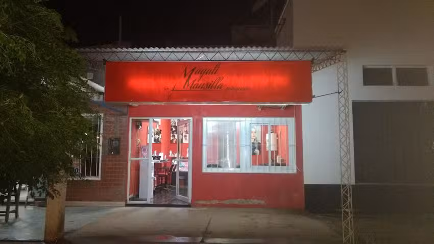 Magali Mansilla Peluquer&iacute;a & Est&eacute;tica