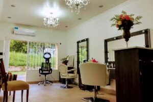 Malibú Salón de Peluquería