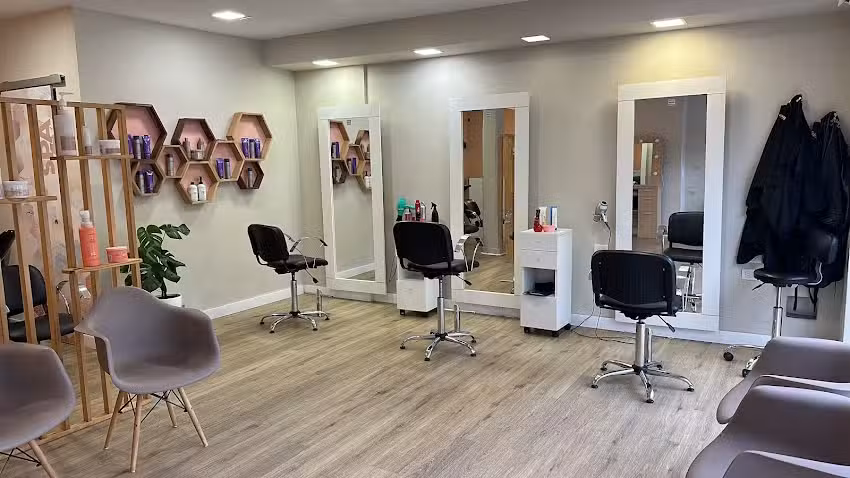 Marcela Galli Peluquer&iacute;a