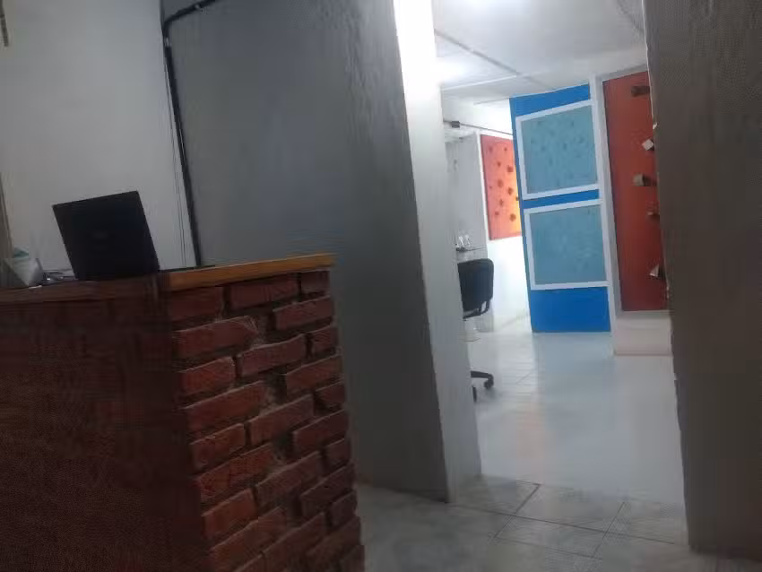 Marcos peluquer&iacute;a urbana